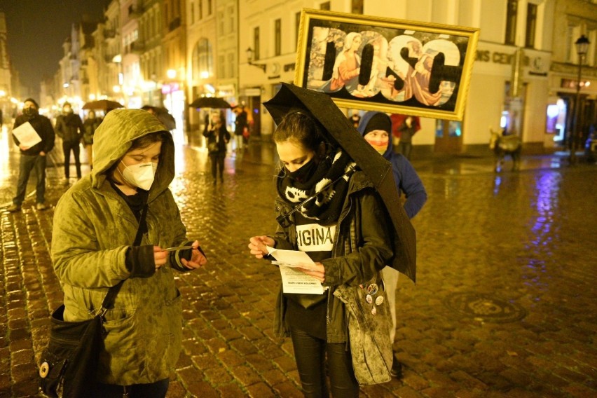 Kolejny już raz ulicami starówki przeszedł Czarny Protest....