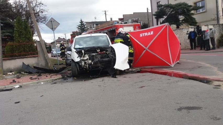 Groźny wypadek w Niepołomicach. Dwie osoby są ranne