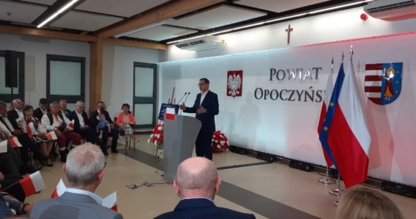 Premier Mateusz Morawiecki gościł w Opocznie. Mówił o działaniach rządu i spotkał się z mieszkańcami ZDJĘCIA, FILM