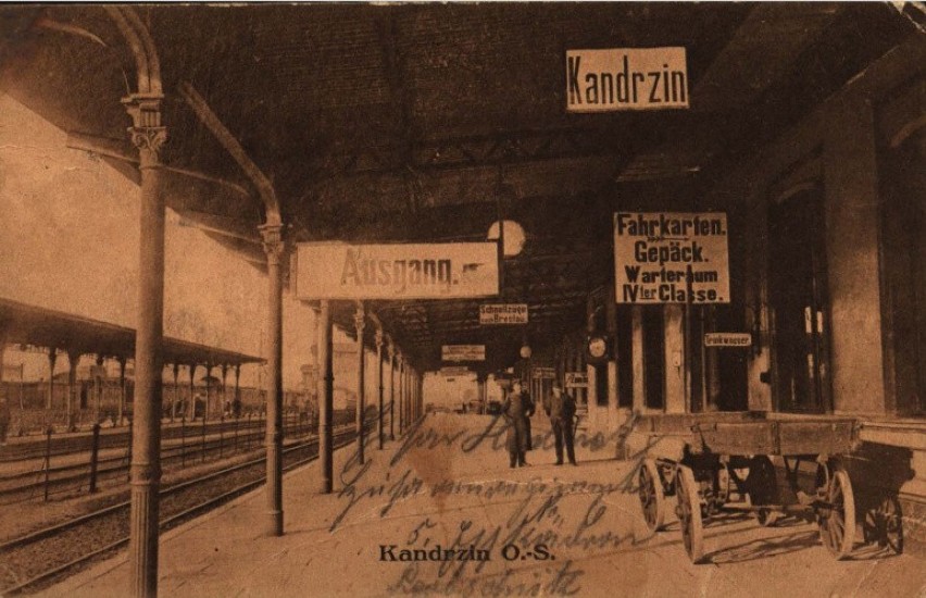 Pierwszy peron dworca PKP w Kędzierzynie. Rok 1913.