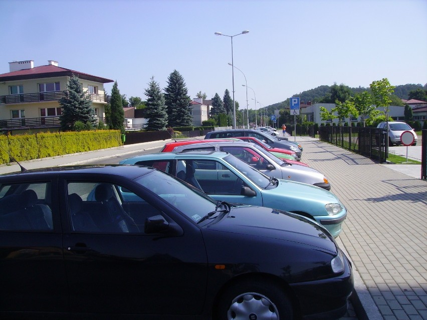 Nowe parkingi przy ulicy Ariańskiej