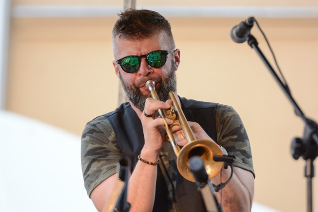 Zespół JazzBlaster zagrał na Rynku w Grudziądzu w ramach festiwalu Lato na Starym Mieście