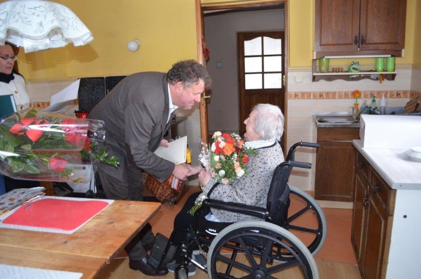 Mieszkanka Nowego Julianowa obchodziła 100 urodziny