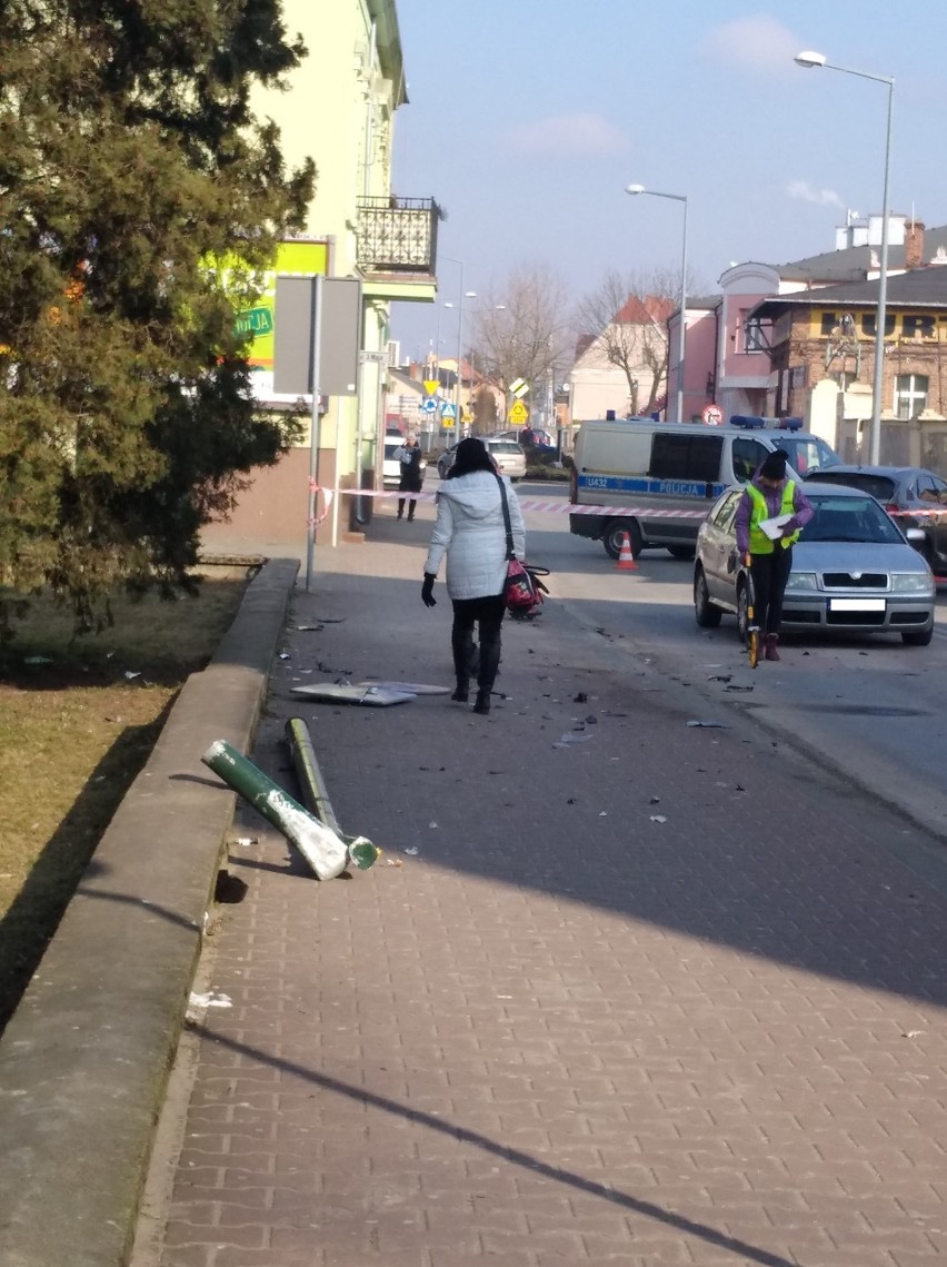 Grodzisk Wielkopolski: Samochód potrącił trzynastoletnią dziewczynkę! [ZDJĘCIA]