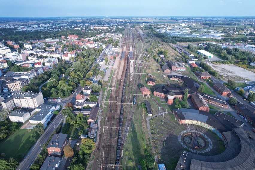 Piękne Gniezno z lotu ptaka. Te ujęcia zachwycą każdego mieszkańca! [FOTO]