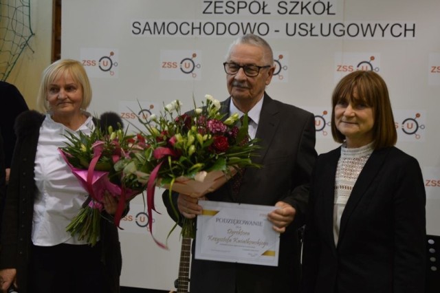 Podczas jubileuszu skarżyskiej "samochodówki" spotkali się jej wieloletni dyrektorzy; Teresa Jezierska, Krzysztof Kwiatkowski i obecna dyrektor Halina Sieczka.