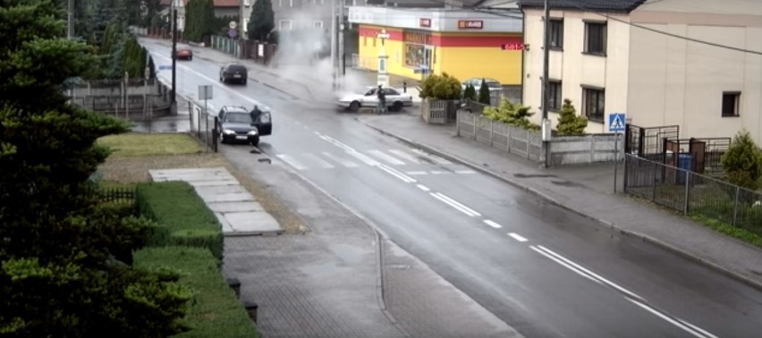 Volkswagen passat spłonął na ulicy Kozielskiej

ZOBACZ TEŻ:...