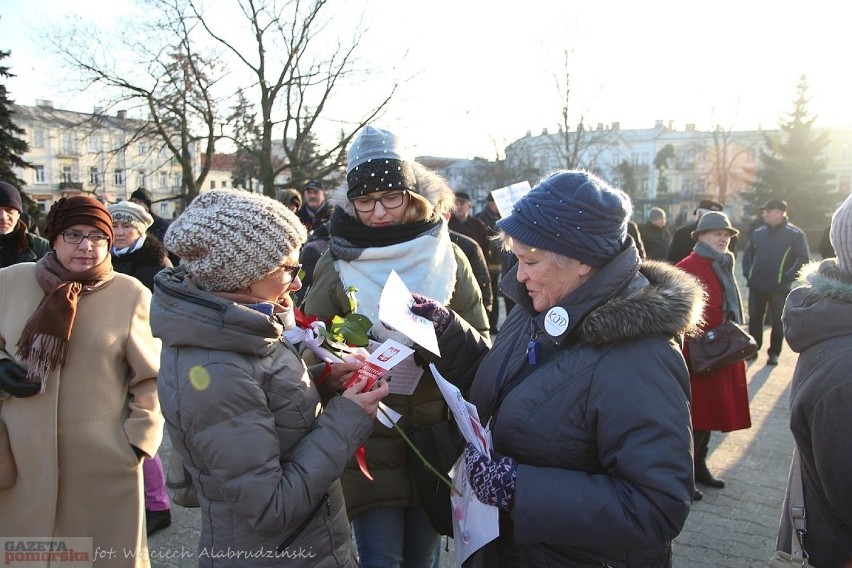 Protest w rocznicę 13 grudnia we Włocławku