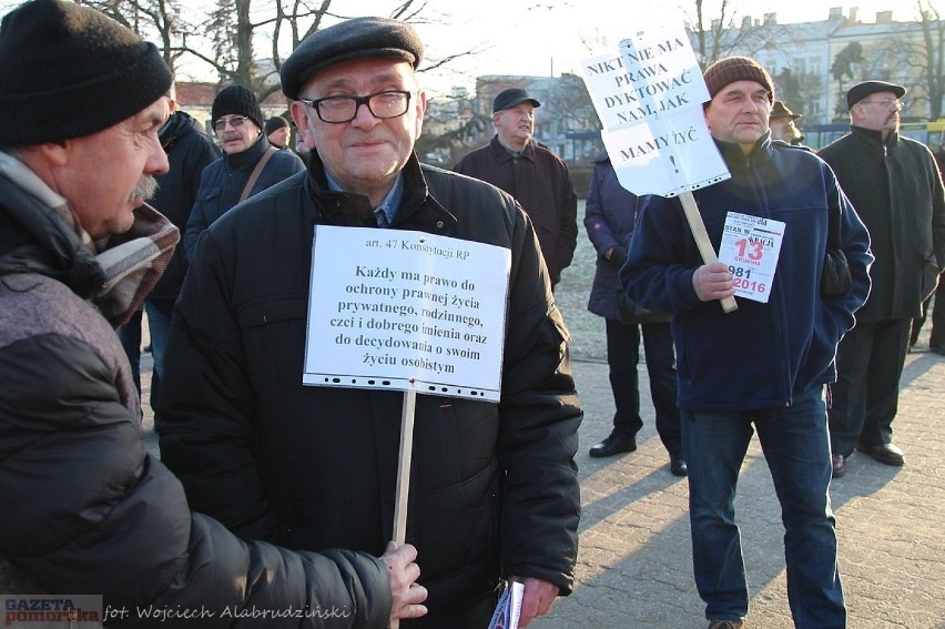 Protest w rocznicę 13 grudnia we Włocławku