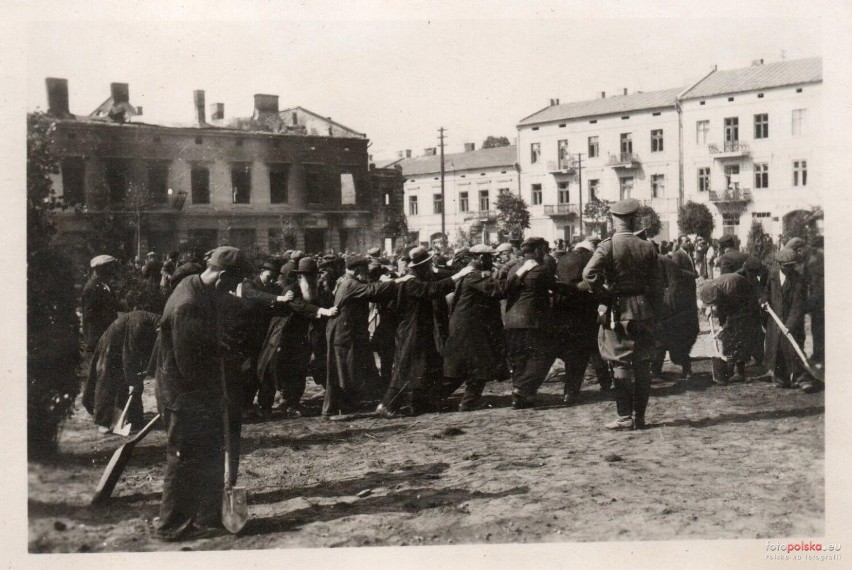 Zagłada ludności żydowskiej w Radomsku