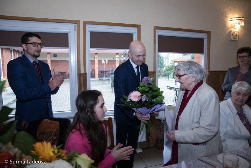 Stargardzianka Helena Klas ma 100 lat! Urodziny świętowała z rodziną i prezydentem miasta