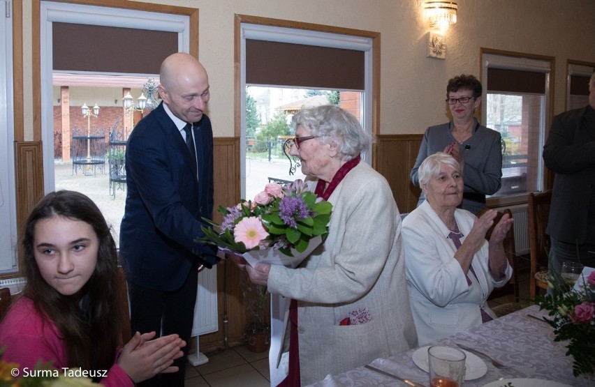 Stargardzianka Helena Klas ma 100 lat! Urodziny świętowała z rodziną i prezydentem miasta