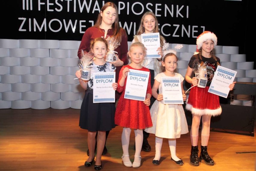 III edycja Festiwalu Piosenki Zimowej i Świątecznej w...
