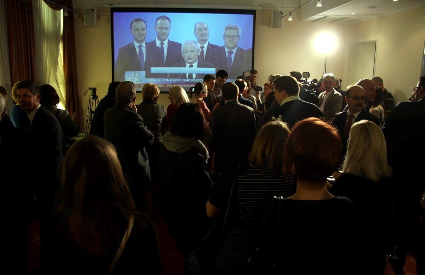 Zobacz, jak przebiegały wieczory wyborcze w Lublinie (ZDJĘCIA)