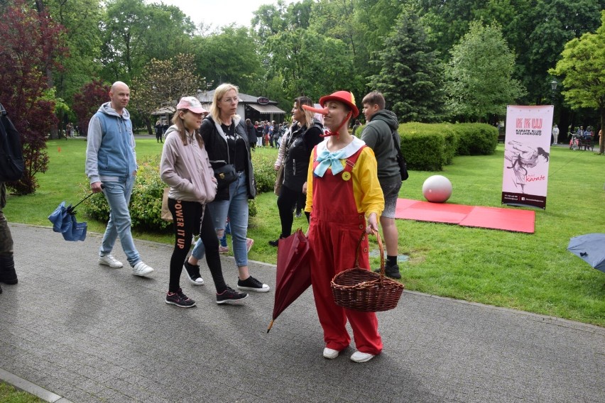 Dzień dziecka 2022 w Wejherowie. W parku miejskim odbył się festyn |ZDJĘCIA