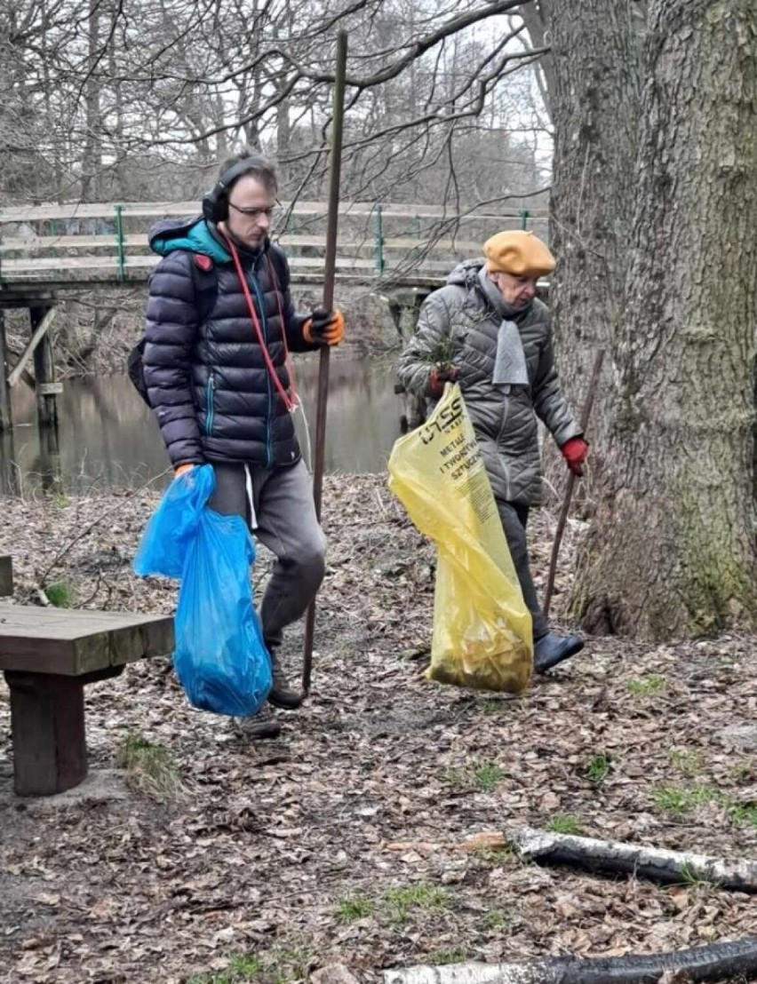 To już kolejna akcja sprzątania wsi i mieszkańcy Czarliny...