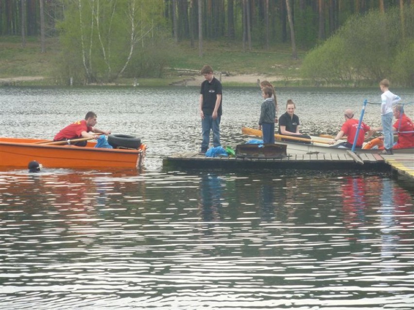 Oczyszczanie jeziora Czarnego