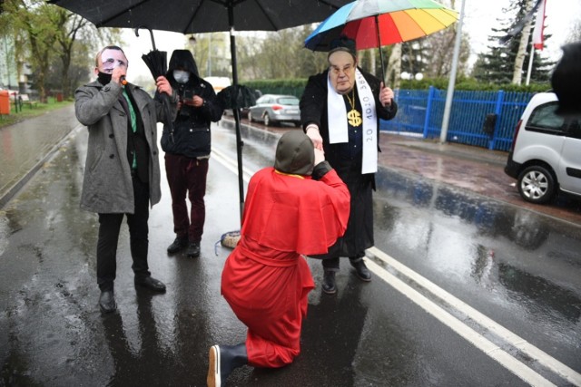 Tak wyglądała tegoroczna Toruń. Chryja pod Radiem Maryja.