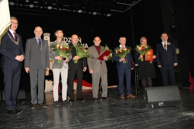 W Centrum Kultury i Sztuki w Tczewie odbyła się uroczysta sesja z okazji Dnia Tczewa. Wręczono nagrody "Tczewianina Roku". Były także wyróżnienia z "Medalem Pro Domo Trsoviensi". 