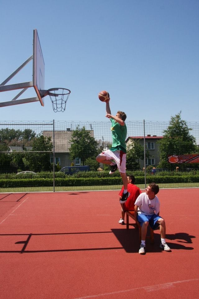 W najbliższą sobotę (15 czerwca) na boiskach przy II Liceum Ogólnokształcącym w Lesznie rozegrany zostanie charytatywny turniej Kopernix Streetball Games.