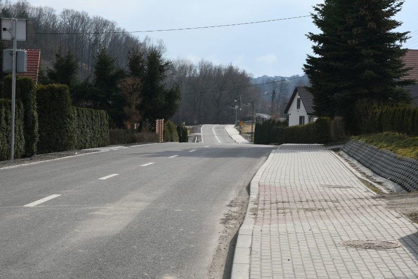 Przebudowa drogi powiatowej w Królówce rozpoczęła się w 2020...
