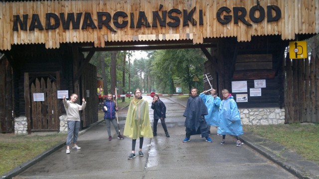 Harcerze z Sieradza w Nadwarciańskim Grodzie