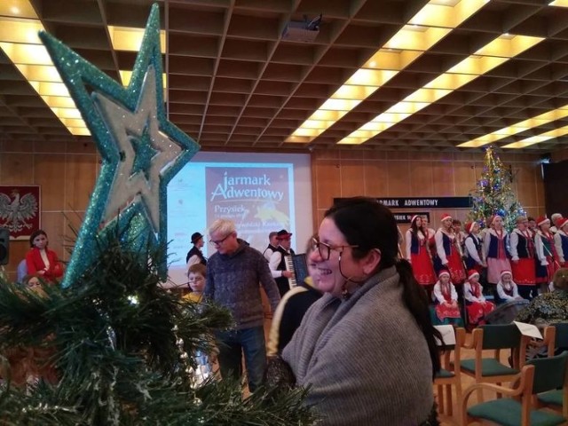 Archiwalne zdjęcia jarmarków bożonarodzeniowych m.in. w podtoruńskim Przysieku i w Rypinie