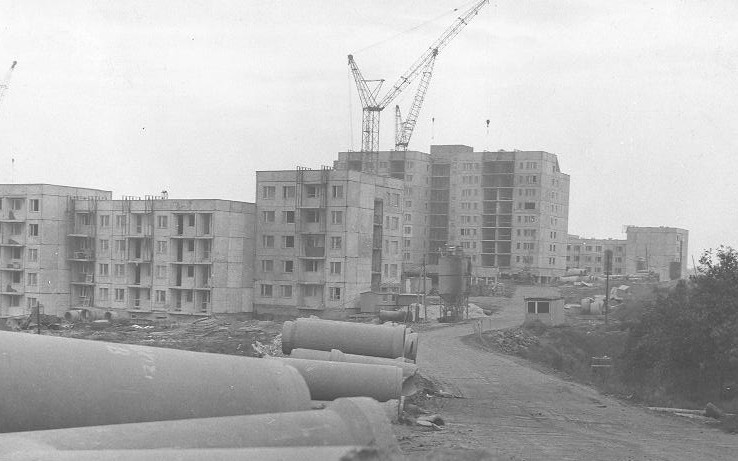 Budowa bloków na osiedlu Piastów w połowie sierpnia 1981...