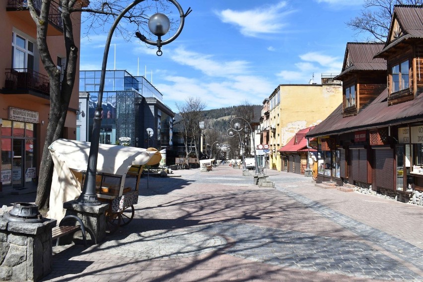 Zakopane. Na Krupówki wraca życie. Otworzyli sklep H&M