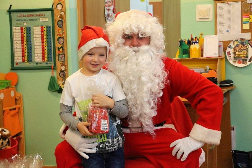 Przedszkole nr 3 w Złotowie odwiedził św. Mikołaj