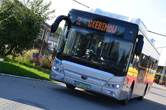 Chiński autobus elektryczny na testach w Nysie. Pojazd sprawdzają pasażerowie MZK