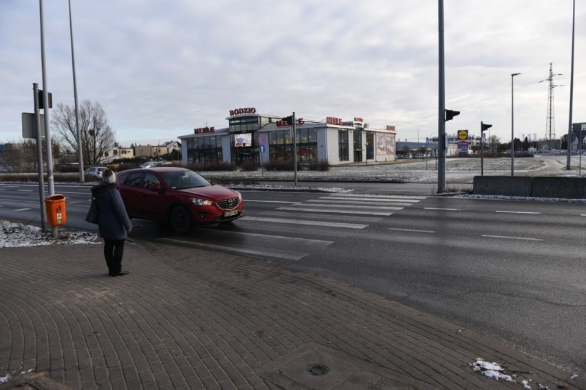 Toruń: Piesi w niebezpieczeństwie! Co robić? Opinie Czytelników i interwencje radnych