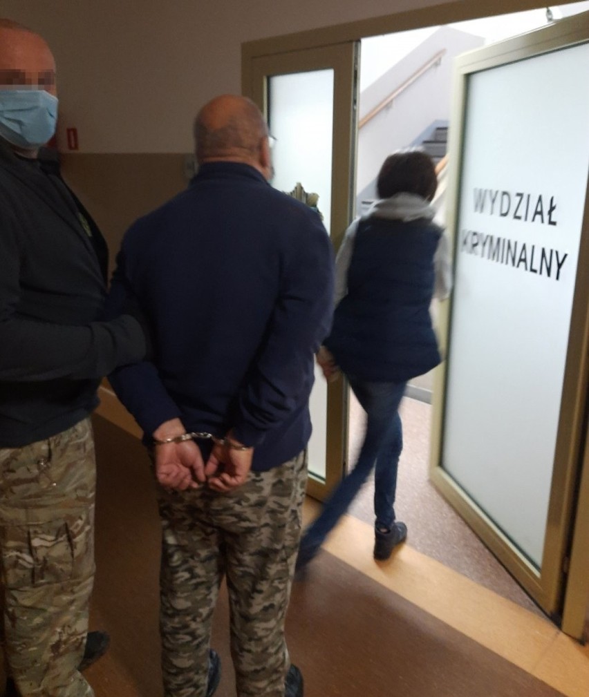 Przestępcy ukradli 85-latce z Opola 26 tysięcy złotych, 300...