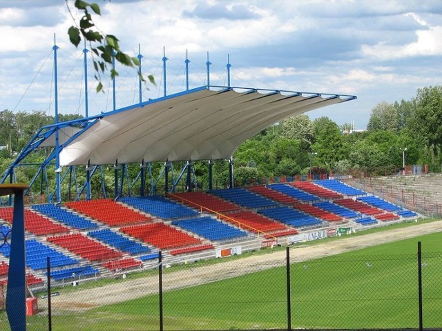 Bytomski stadion, ciągle w modernizacji