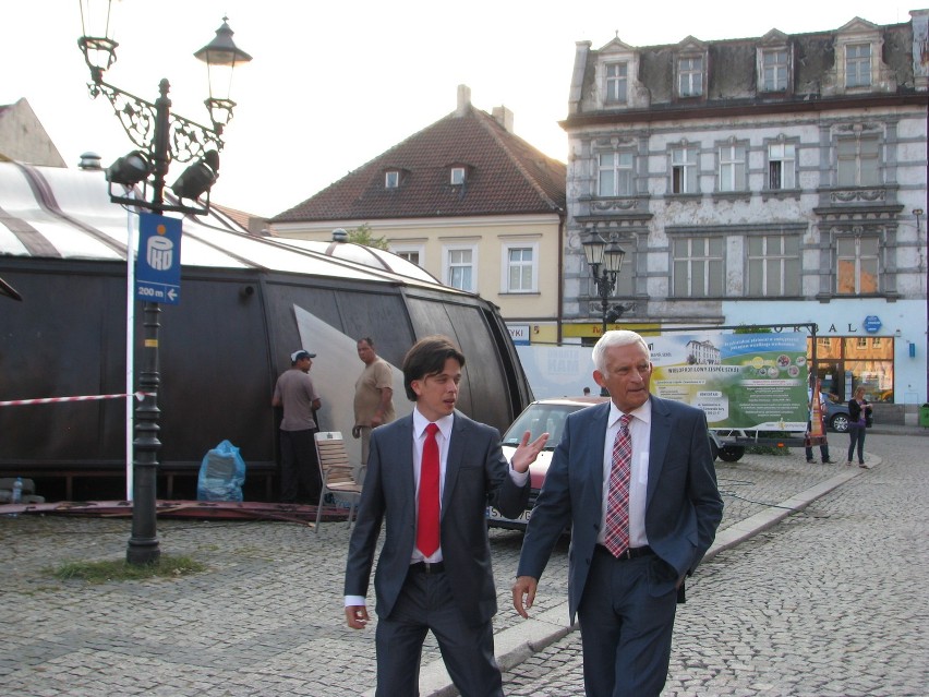 Jerzy Buzek na tarnogórskim rynku