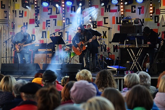 Festiwal Trzech Kultur. Koncert zespołu Harlem