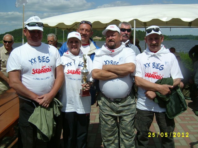 Na piątych Mistrzostwach Polski w wędkarstwie spławikowym związków zawodowych "Solidarność" drużyna z FŁT Kraśnik S.A. wywalczyła trzecie miejsce!