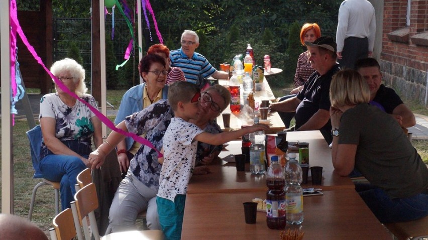 Piknik rodzinny w Szamotach: Była dobra zabawa i smaczne jedzenie (FOTO)