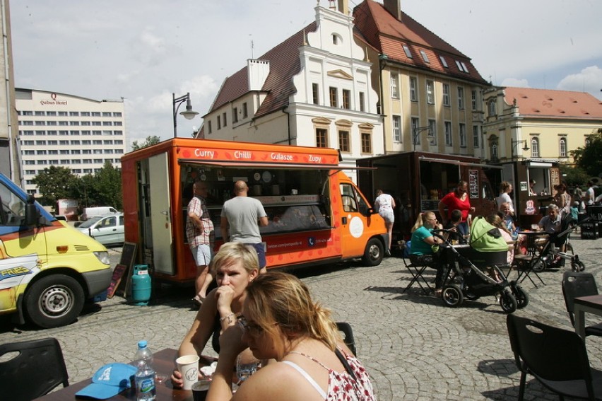 Festiwal Food Trucków w Legnicy (ZDJĘCIA)