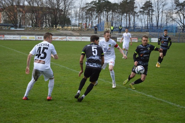 Piłkarze Lechii Zielona Góra przegrali z Pniówkiem Pawłowice 0:2.