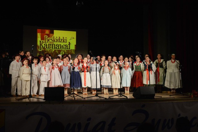 "Beskidzki Karnawał "  będący podsumowaniem cyklu „Boże Narodzenie na pograniczu polsko czeskim odbył się 28 stycznia w Miejskim Centrum Kultury w Żywcu