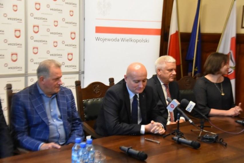 Zbigniew Hoffmann podpisał umowę na dofinansowanie budowy obwodnicy