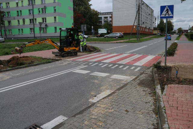 Modernizowane przejście dla pieszych przy ul. Kościelnej w Starachowicach