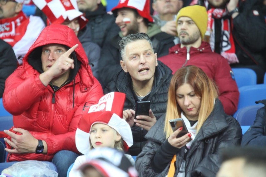 Polscy kibice na meczu barażowym ze Szwecją na Stadionie...