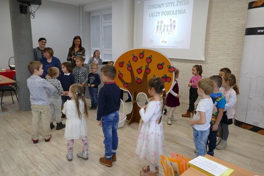 Najmłodsze pokolenie reprezentowały dzieci z Przedszkola...