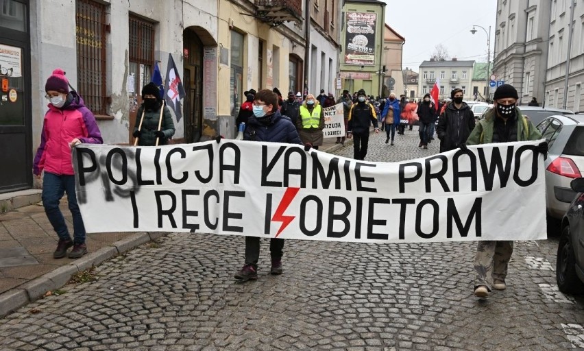 W niedzielę 13 grudnia odbył się w Kielcach kolejny protest...