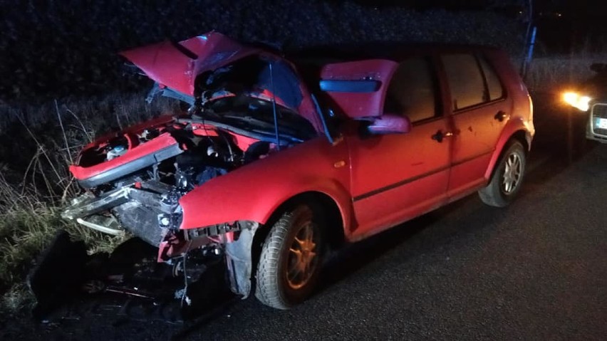 Gm. Miłoradz. Wypadek na drodze powiatowej. Jedna osoba trafiła do szpitala