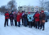 Studenci Uniwersytetu Trzeciego Wieku w Wejherowie zaprasza na zajęcia z nordic walking