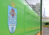 MPK Poznań: Zderzenie osobówki z tramwajem na rondzie Rataje