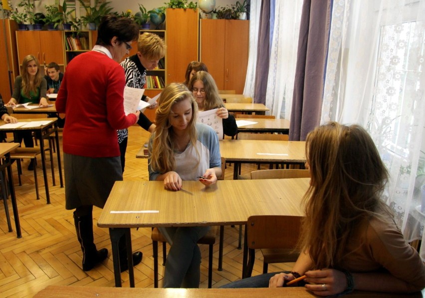 Próbny egzamin gimnazjalny: Języki obce (ODPOWIEDZI, ARKUSZE)